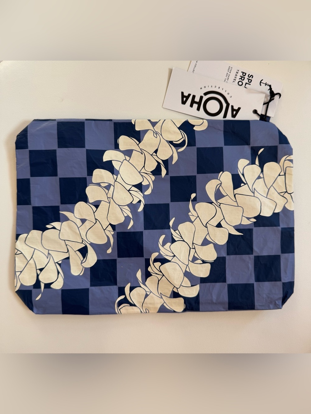 Aloha Collection "Overlei" Small Pouch - Current/Navy Blue Checkered NWT HTF - Picture 2 of 5